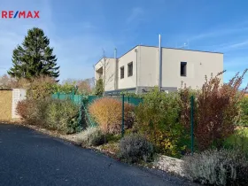 Pronájem rodinného domu, Mukařov - Srbín, Na Kopci, 103 m2