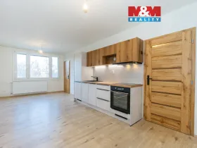 Prodej bytu 2+kk, Pardubice, K Polabinám, 43 m2