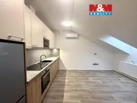 Pronájem bytu 2+kk, Králova Lhota, 40 m2