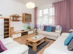 Pronájem bytu 2+1, Praha - Vinohrady, Korunní, 70 m2