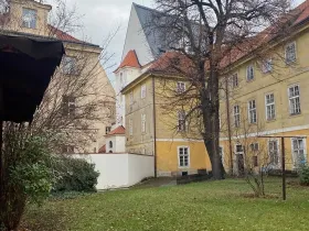 Prodej bytu 2+1, Praha - Staré Město, Náprstkova, 73 m2