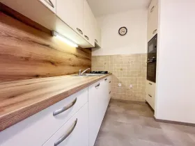 Pronájem bytu 2+1, Ústí nad Labem, Dukelských hrdinů, 49 m2