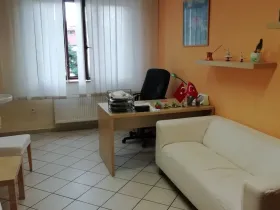 Pronájem kanceláře, Uherské Hradiště, Mariánské náměstí, 16 m2