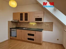 Pronájem bytu 1+kk, Trutnov - Střední Předměstí, Spojenecká, 37 m2
