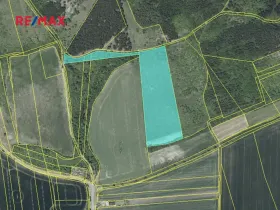 Prodej pole, Vršovice, 24568 m2