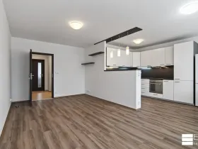 Pronájem bytu 3+kk, Neratovice, nám. Republiky, 78 m2