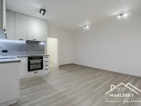 Pronájem bytu 1+kk, Uhlířské Janovice, Hrnčířská, 30 m2
