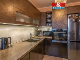 Prodej bytu 3+1, Brno - Starý Lískovec, Krymská, 73 m2