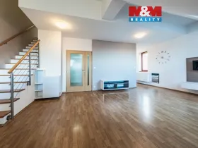 Pronájem bytu 3+kk, Praha - Kolovraty, Meduňková, 109 m2