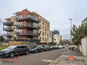 Pronájem bytu 2+kk, Praha - Libeň, Nad Rokoskou, 47 m2