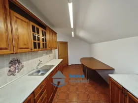 Pronájem bytu 2+1, Pardubice, 17. listopadu, 63 m2