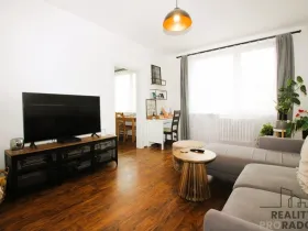 Prodej bytu 3+1, Znojmo, Dukelských bojovníků, 73 m2