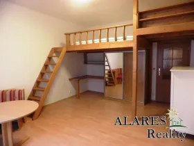 Pronájem bytu 2+1, Praha - Nusle, Čestmírova, 57 m2