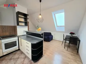 Prodej bytu 2+kk, Jesenice, Příčná I., 45 m2