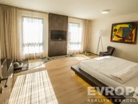 Prodej bytu 3+kk, Beroun - Beroun-Závodí, Na Veselou, 123 m2