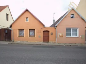 Prodej rodinného domu, Třebenice, Loucká, 85 m2