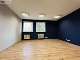 Pronájem kanceláře, Český Těšín, Nová Tovární, 1053 m2