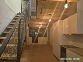 Pronájem bytu 3+kk, Praha - Vysočany, Kolbenova, 66 m2