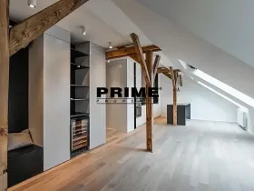 Pronájem bytu 3+kk, Praha - Vinohrady, náměstí Jiřího z Poděbrad, 156 m2