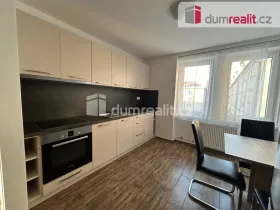 Pronájem bytu 2+1, Kolín - Kolín II, Na Magistrále, 60 m2