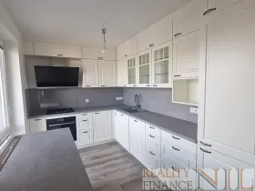 Prodej bytu 3+1, Plzeň, Waltrova, 79 m2