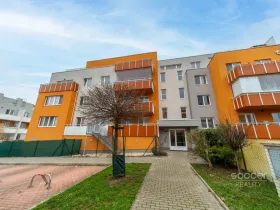 Prodej bytu 2+kk, Praha - Kyje, Farkašova, 48 m2