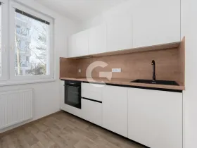 Prodej bytu 1+1, Zlín, Javorová, 35 m2