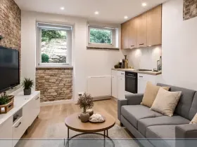 Pronájem bytu 1+kk, Praha - Vršovice, Jakutská, 43 m2