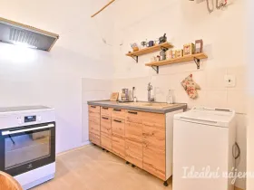 Pronájem bytu 1+1, Brno, Bratislavská, 40 m2