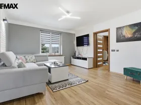 Prodej bytu 4+kk, Karlovy Vary - Tašovice, Slovanská, 96 m2