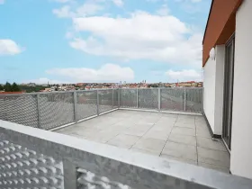Pronájem bytu 3+kk, Plzeň, Železniční, 96 m2