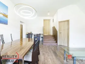 Prodej bytu 2+kk, Horní Lhota, 62 m2