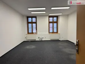 Pronájem komerční nemovitosti, Vítkov, náměstí Jana Zajíce, 31 m2