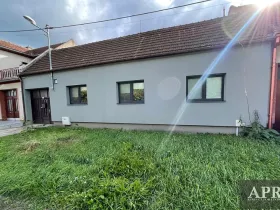 Prodej rodinného domu, Šumice, 90 m2