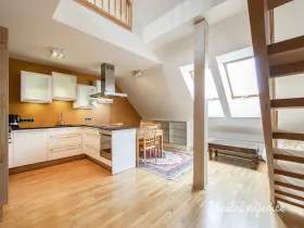 Prodej bytu 3+kk, Praha - Nusle, Táborská, 93 m2