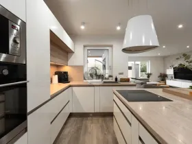 Prodej rodinného domu, Březová, 144 m2