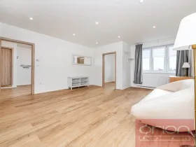 Pronájem bytu 3+1, Praha - Vinohrady, Slavíkova, 82 m2