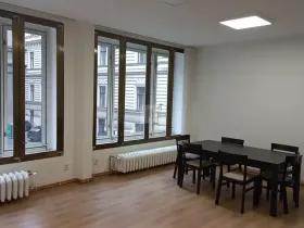 Pronájem kanceláře, Praha - Nové Město, V jámě, 125 m2