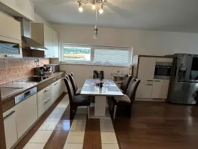 Prodej bytu 3+kk, Praha - Vysočany, Poděbradská, 78 m2