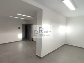 Pronájem kanceláře, Hevlín, 33 m2