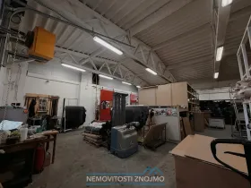 Pronájem výrobních prostor, Znojmo, Bolzanova, 496 m2