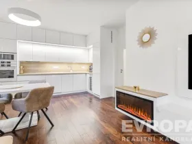 Prodej bytu 3+kk, Praha - Hloubětín, Waltariho, 78 m2