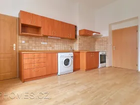 Pronájem bytu 1+1, Praha - Smíchov, Kováků, 36 m2