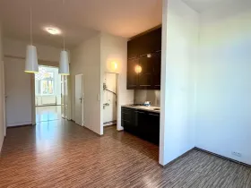 Pronájem bytu 2+kk, Cheb, Svobody, 60 m2