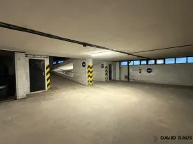 Pronájem garáže, Brno - Královo Pole, Herčíkova, 26 m2