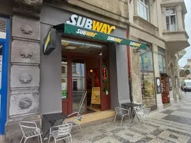 Prodej restaurace, Praha - Malá Strana, Karmelitská, 45 m2