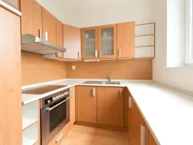 Pronájem bytu 2+kk, Jihlava, Poláčkova, 51 m2