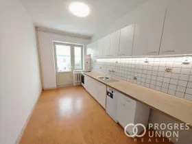 Pronájem bytu 2+1, Kroměříž, Slovanské náměstí, 79 m2