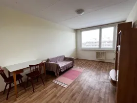 Pronájem bytu 2+kk, Praha - Řepy, Laudova, 42 m2