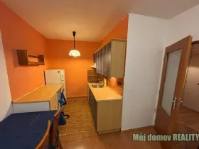 Pronájem bytu 2+kk, Praha - Kobylisy, Mirovická, 47 m2